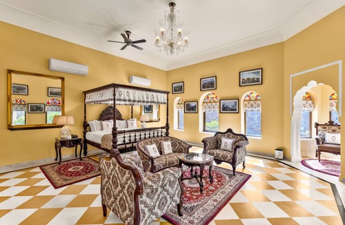 Khetri Hotel | Abheygarh