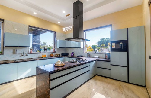 Amer Apartment | Abhinandan Farm by ELIVAAS