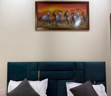 Mansarovar House | Abhinandan Homestay