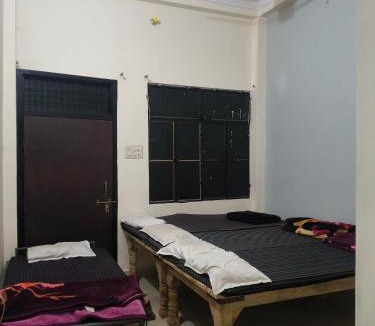 Naini House | Ac home stay