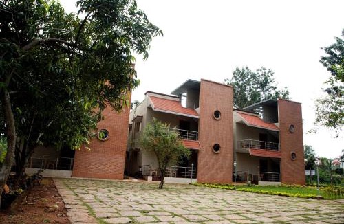 Yelagiri Resort | Ace Friends Park