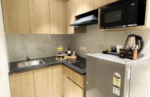 Ghata Hotel | ACE STAYZ Sector55 Gurugram