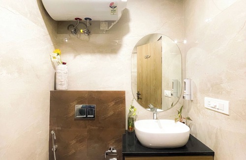 Ghata Hotel | ACE STAYZ Sector55 Gurugram