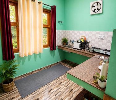 Naggar House | Adarsh homestay - 1BHK