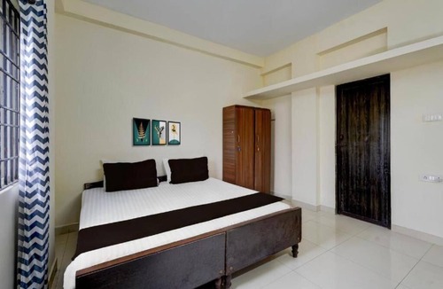 Iyyappanthangal Hotel | Aditya Residency SRI Ramachandra