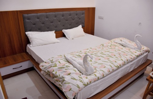 Greater Noida Hotel | advent hotel, Noida hotels, greater Noida hotel, couple friendly,Noida extension