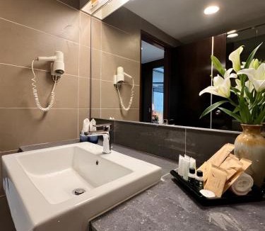 Kampung Pokok Asam Hotel | Adya Hotel Kuah Langkawi