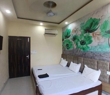 Amritsar Bed & Breakfast | Agam Homestay - Few Steps From golden temple