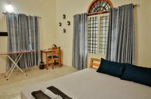 Guruvayur Apartment | Akasha Nila Heavens 2 BHK Homestay - Top floor