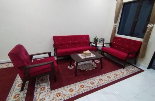 Pelabuhan Klang House | Akiera Homestay #MELAYU ONLY