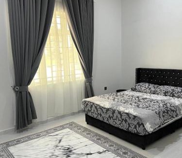 Kampong Raja House | Alaisya Homestay