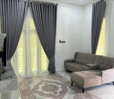 Kampong Raja House | Alaisya Homestay