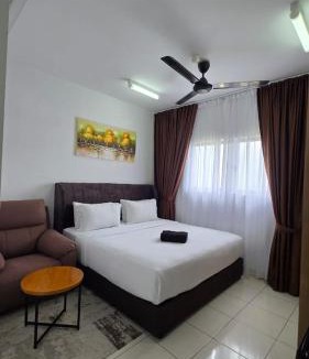 Kota Warisan Apartment | Alanis Studio With Neflix