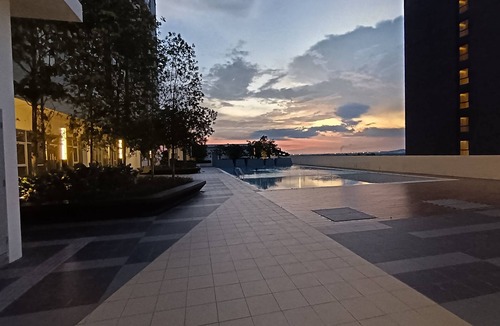 Kota Warisan Apartment | Alanis Suites KLIA by Cotton Cloud