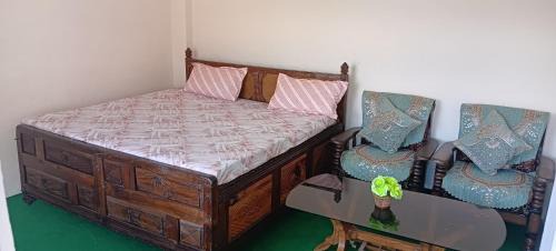 Nichar House | Alavyahomestay