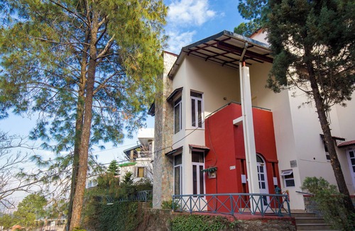Kasauli Villa | Alaya Stays Mehar Villa 3BHK With Garden