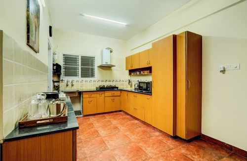 Vijaya Bank Layout Villa | Alaya Stays Saffron Breeze 4 BHK Apt