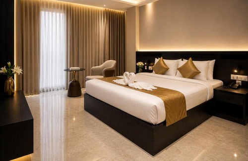 Kunnamkulam Hotel | Alba Regency Guruvayur