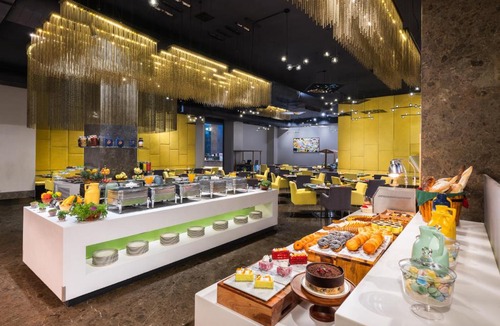 Kadubeesanahalli Hotel | Aloft by Marriott Bengaluru Outer Ring Road