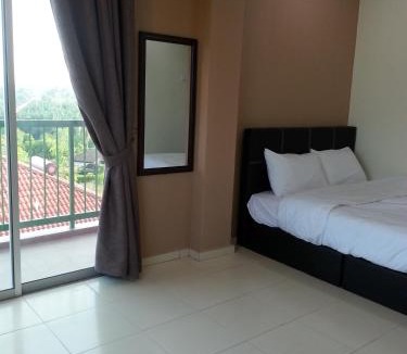 Kampung Jelatang House | Alor Villa