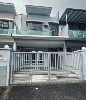 Taman Mount Austin Villa | Alpha 2