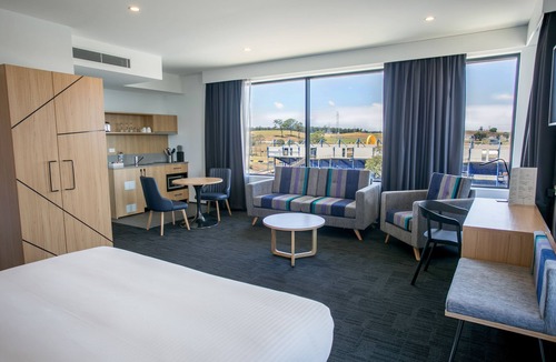 Eastern Creek Hotel | Alpha Hotel Eastern Creek