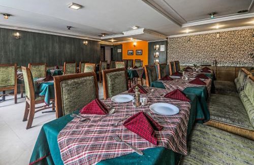 Police Bazar Hotel | Alpine Continental