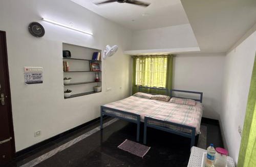 Udumalaipettai House | Amaravathi rooms and homestay