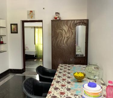Udumalaipettai House | Amaravathi rooms and homestay