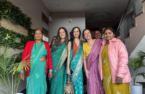 Agra House | Ambassador Villa - An Experiential Stay