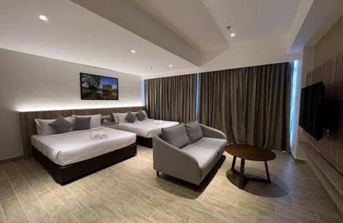 Pulau Carey Resort | Amverton Cove Golf & Island Resort