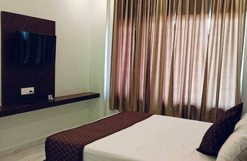 Varanasi Hotel | Anandam Hotel