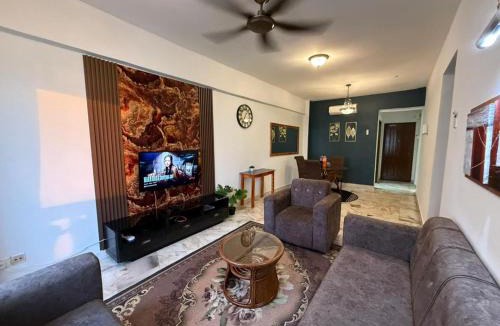 Taman Tanjung Apartment | Anneliese suite Glory Beach Resort
