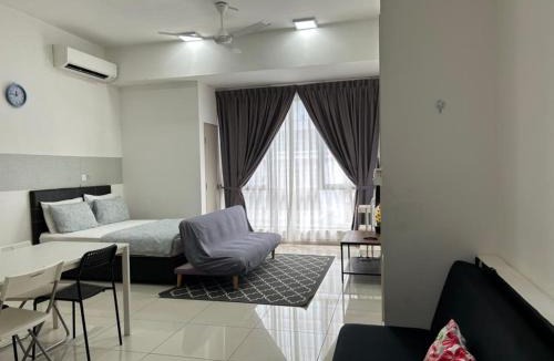 Miri Apartment | AntoBrew - Close Room