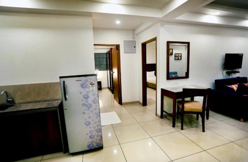 Thaltej Apartment | Apartment 2 - The Park Residency in Ahmedabad