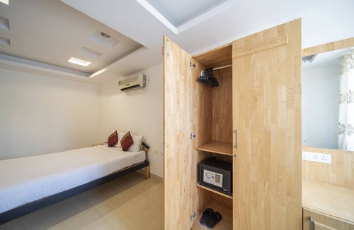 Domlur Hotel | Apollo 27