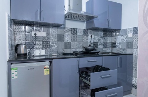 Porvorim Hotel | Apricus VP Residency