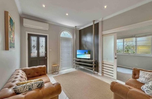 Armidale Apartment | Apt 2 Brightside Apartments - City Center