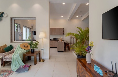 Assagao Hotel | AquaVista Assagao Residency