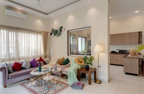 Assagao Hotel | AquaVista Assagao Residency