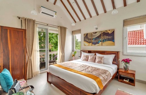 Assagao Hotel | AquaVista Assagao Residency