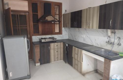 Gomti Nagar Apartment | AR residency