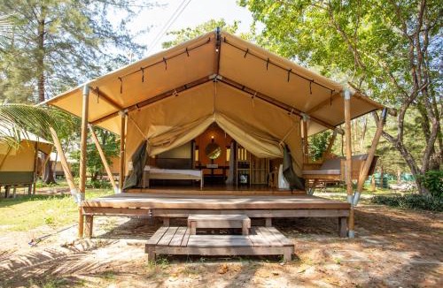 Kinarut Resort | Ara Dinawan Island Resort