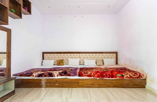 Gurugram House | ARAVALI HILLS RESORT