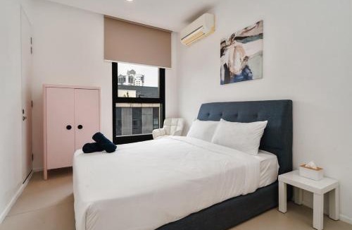 Mont Kiara Apartment | Arcoris Soho 163 Mall Luxury 2Bedroom With City View