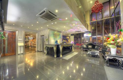 Kuantan Hotel | Arenaa Batik Boutique
