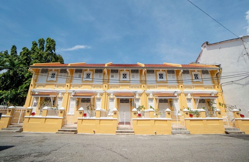 Historic George Town Apartment | Argus Residence