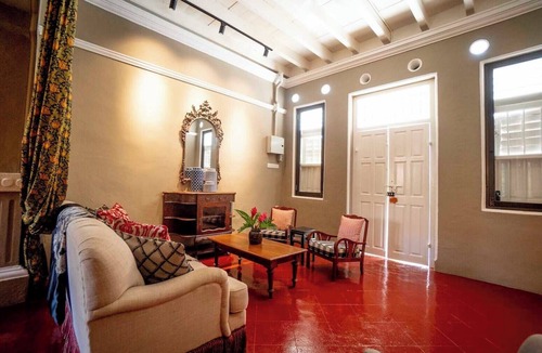 Historic George Town Apartment | Argus Residence
