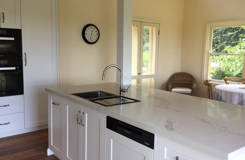 Exeter House | Argyle Farm - Southern Highlands Escape