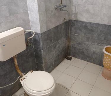 Tonk Hotel | Arihanta hotel